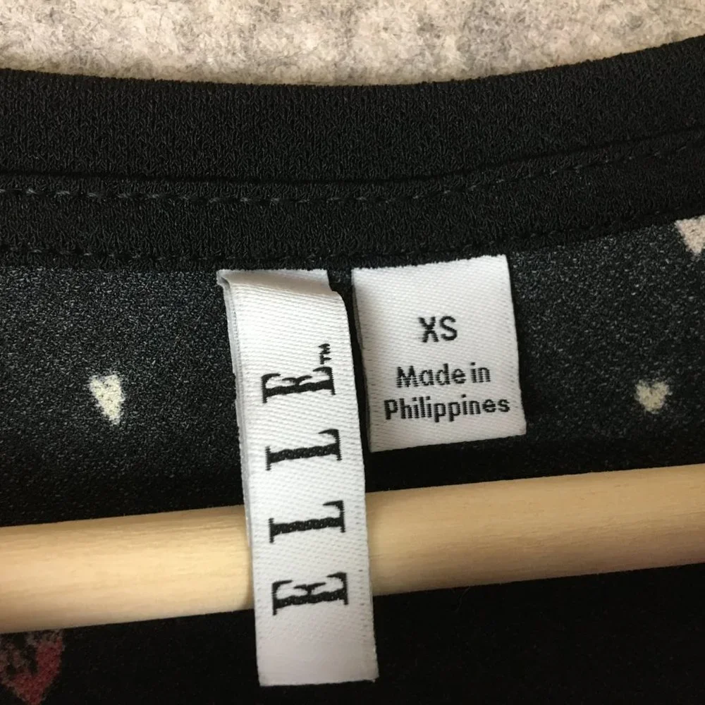 Elle Top XS Blouse Career Heart Print Crepe Black Accordion Pleat Sleeves Pink - Picture 8 of 13